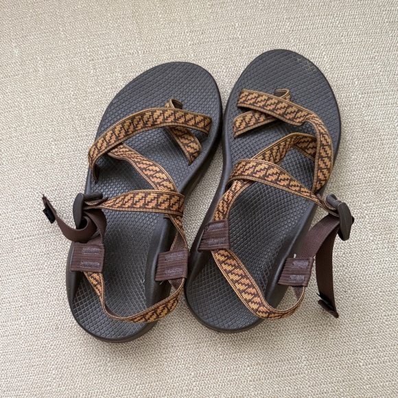 Chaco Men's Brown Patterned Sandals - Picture 1 of 5